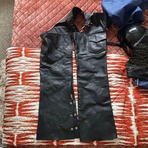 Leather protective Harley Davidson chaps